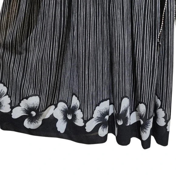 Vintage Dress - Picture 6 of 10